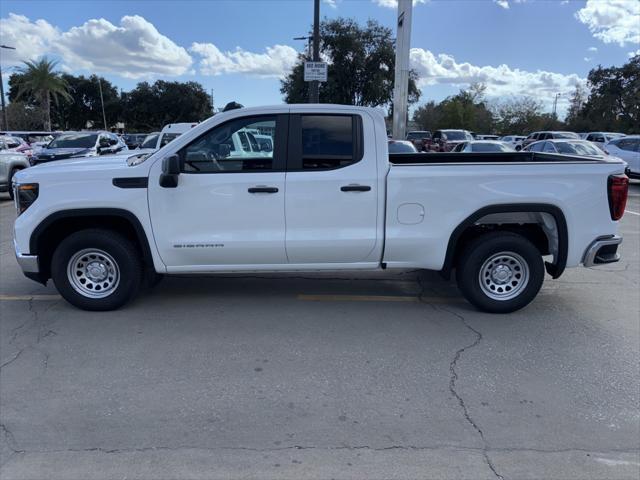 new 2025 GMC Sierra 1500 car, priced at $42,165