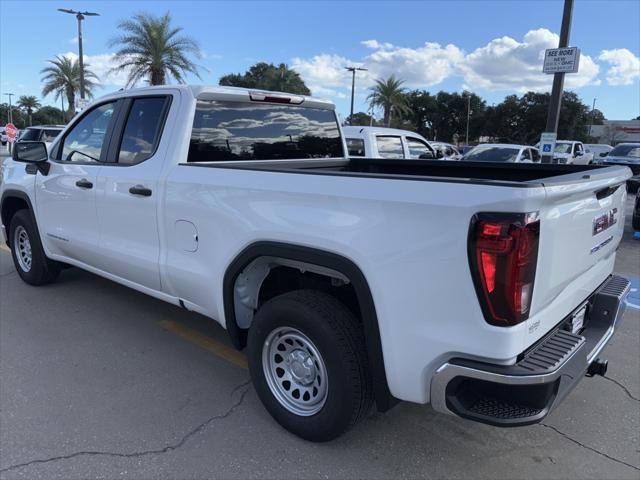 new 2025 GMC Sierra 1500 car, priced at $42,165