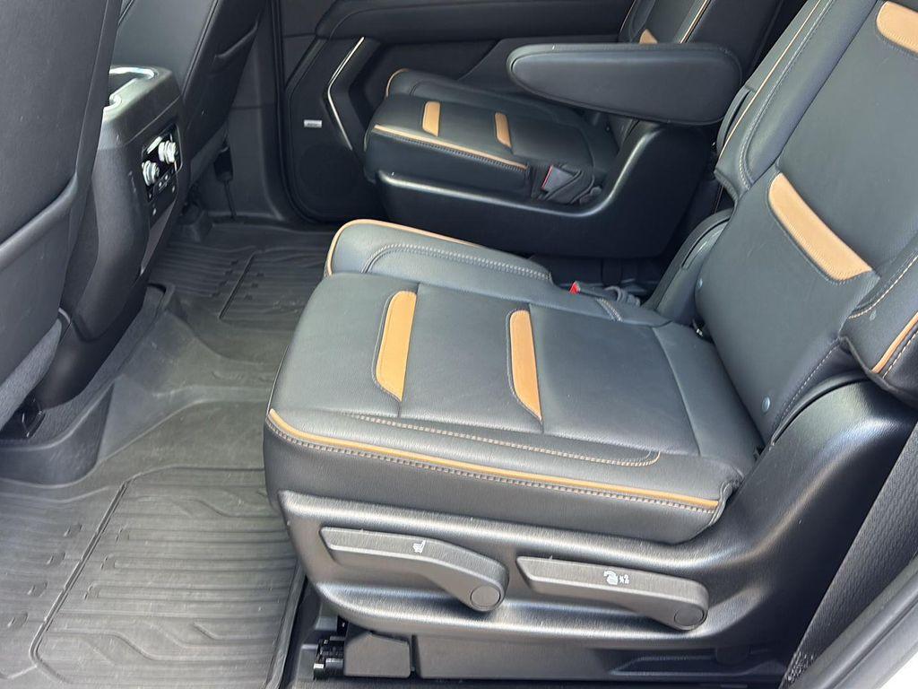 used 2024 GMC Yukon car, priced at $71,764