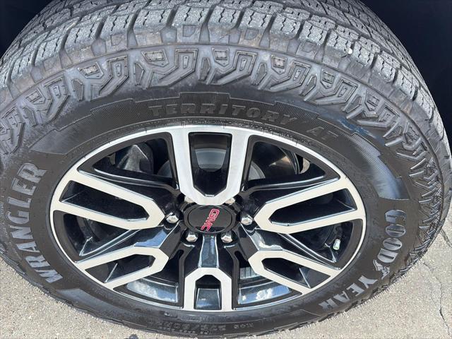 used 2024 GMC Yukon car, priced at $71,918