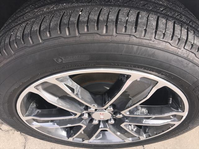 used 2019 GMC Acadia car, priced at $25,953