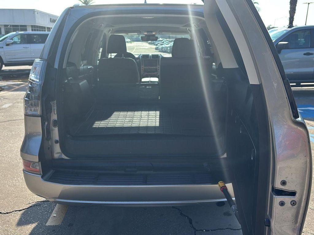 used 2021 Lexus GX 460 car, priced at $39,988