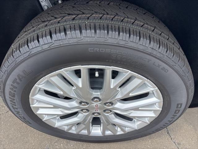 new 2025 GMC Acadia car, priced at $47,280