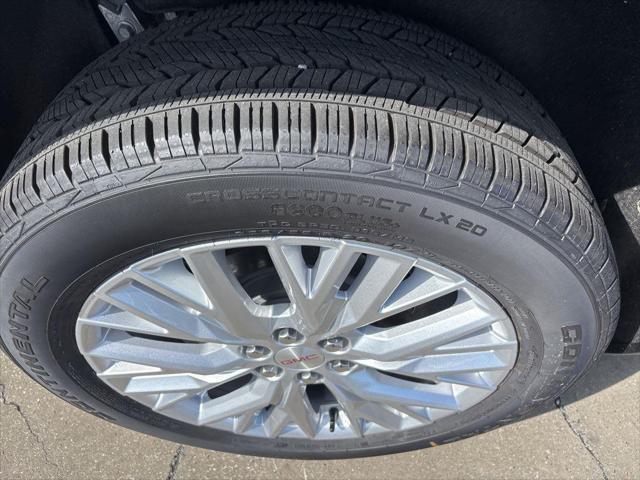 new 2025 GMC Acadia car, priced at $45,650
