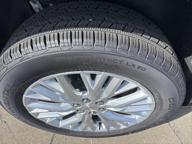 new 2025 GMC Acadia car, priced at $47,900