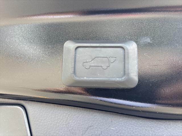 used 2021 Toyota RAV4 car, priced at $29,894
