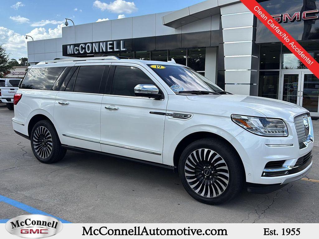 used 2019 Lincoln Navigator L car, priced at $37,659