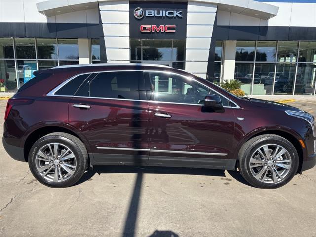 used 2021 Cadillac XT5 car, priced at $33,944