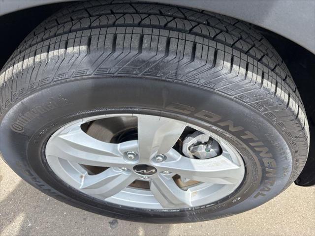 used 2023 Kia Sorento car, priced at $23,885