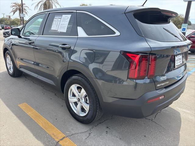 used 2023 Kia Sorento car, priced at $23,885