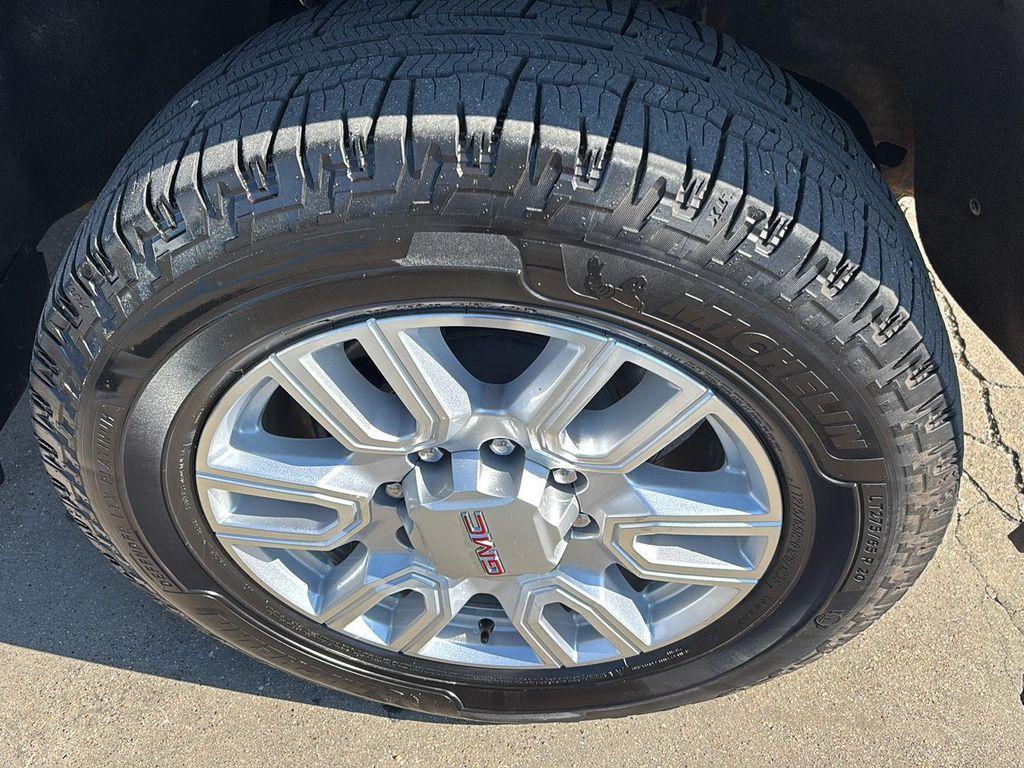 used 2021 GMC Sierra 2500 car, priced at $45,945