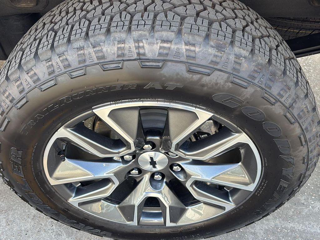 used 2024 Chevrolet Silverado 1500 car, priced at $51,993