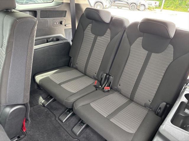 used 2023 Kia Sorento car, priced at $23,945