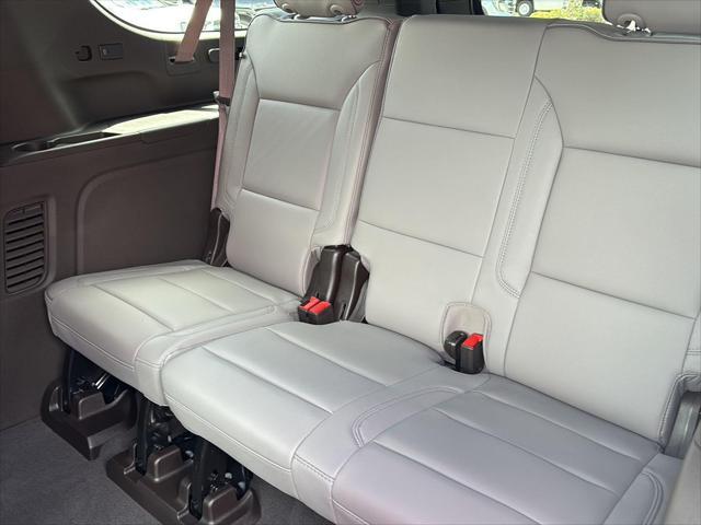 new 2025 GMC Yukon XL car, priced at $76,240
