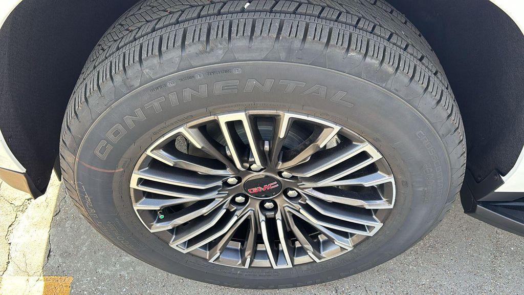 new 2026 GMC Yukon XL car, priced at $75,515