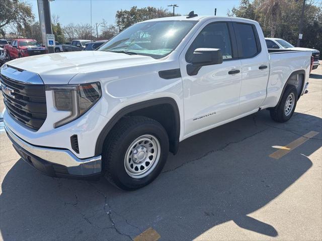 new 2025 GMC Sierra 1500 car, priced at $38,085