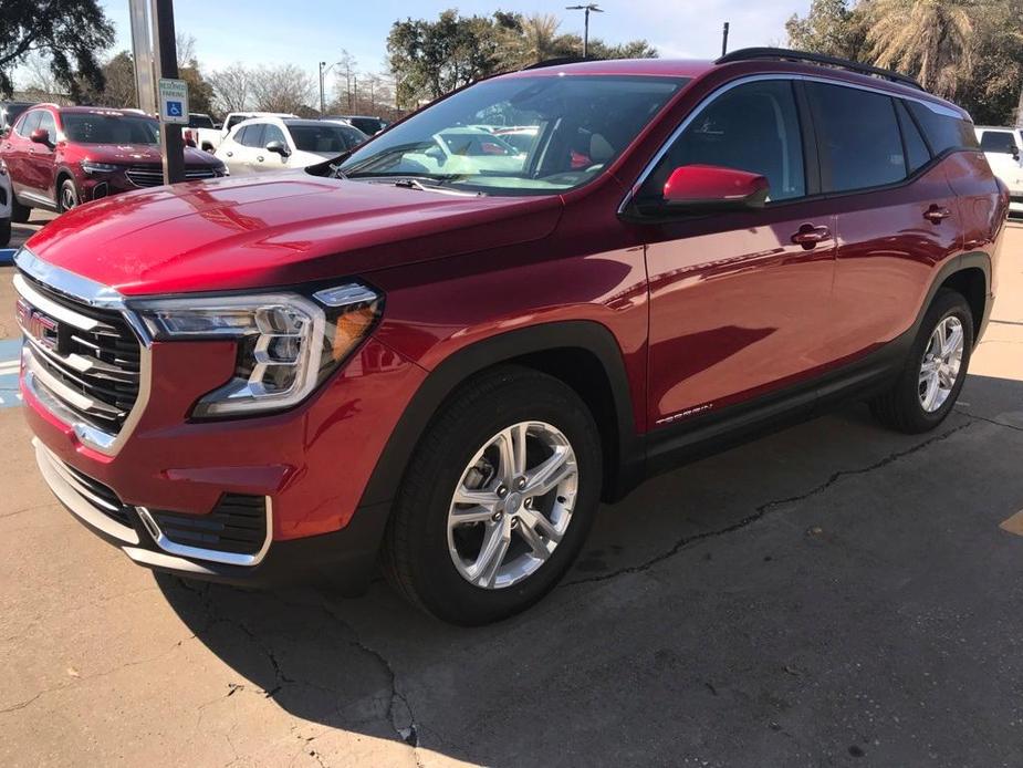 new 2024 GMC Terrain car, priced at $31,115