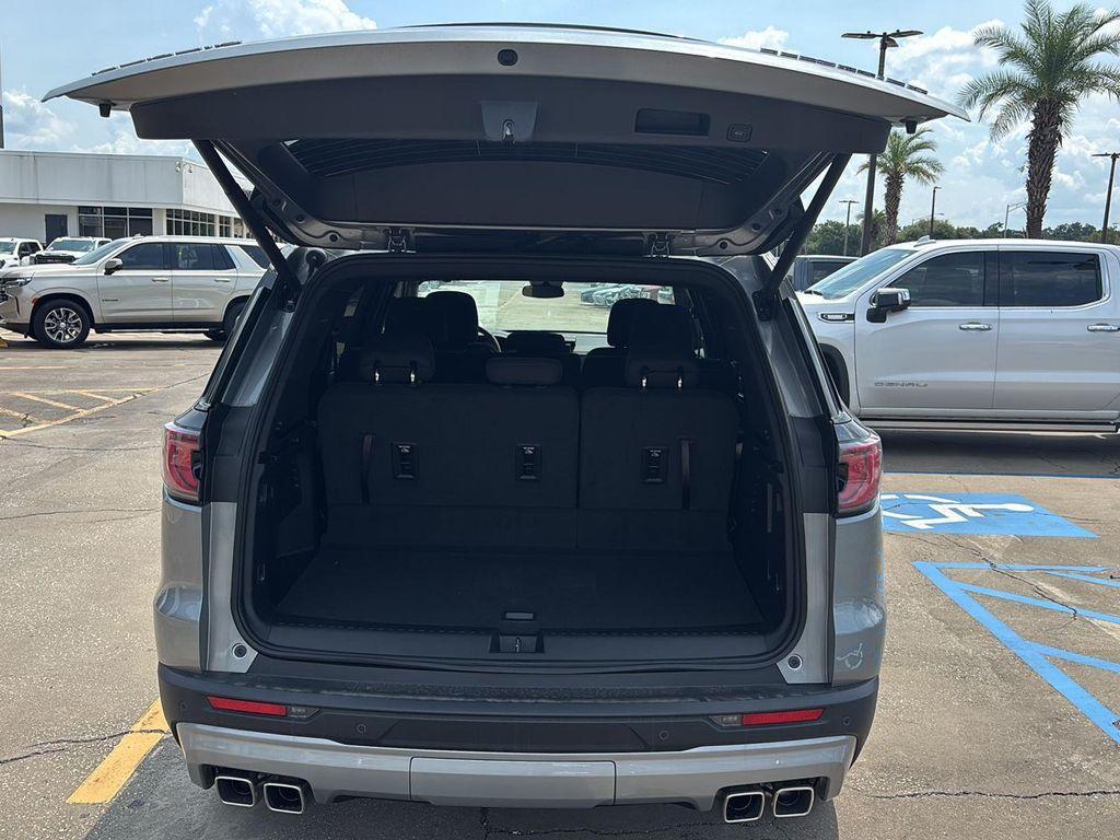 new 2025 GMC Acadia car, priced at $42,430