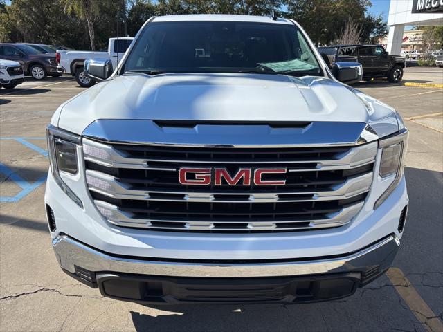 new 2025 GMC Sierra 1500 car, priced at $55,585