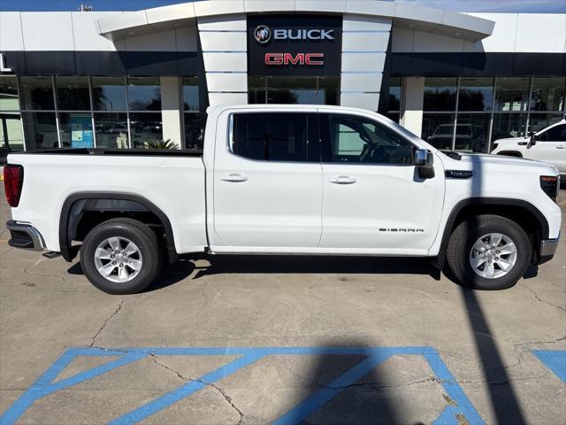 new 2025 GMC Sierra 1500 car, priced at $55,585