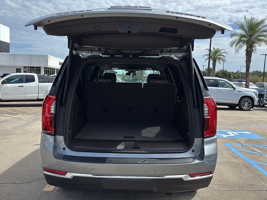 new 2026 GMC Yukon XL car, priced at $76,010