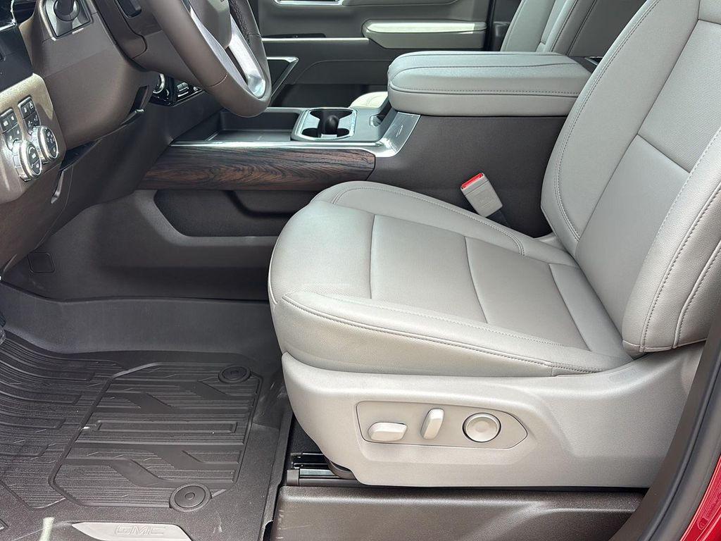 new 2025 GMC Sierra 2500 car, priced at $82,910