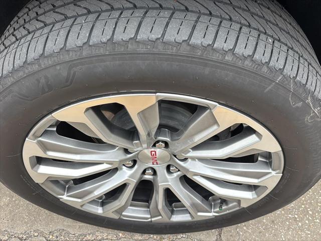 used 2021 GMC Yukon car, priced at $53,528