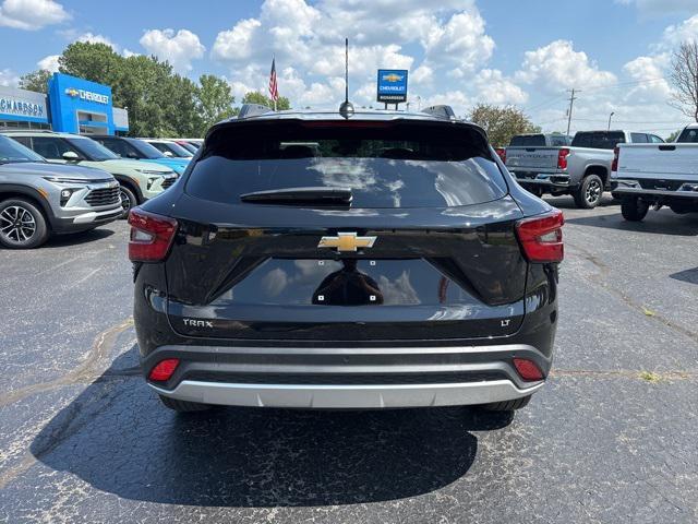 new 2025 Chevrolet Trax car, priced at $24,148