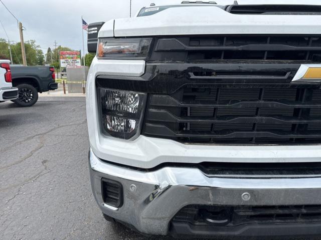 new 2025 Chevrolet Silverado 2500 car, priced at $48,987