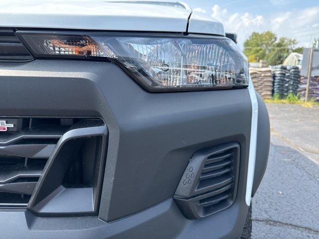 new 2026 Chevrolet Colorado car, priced at $42,575