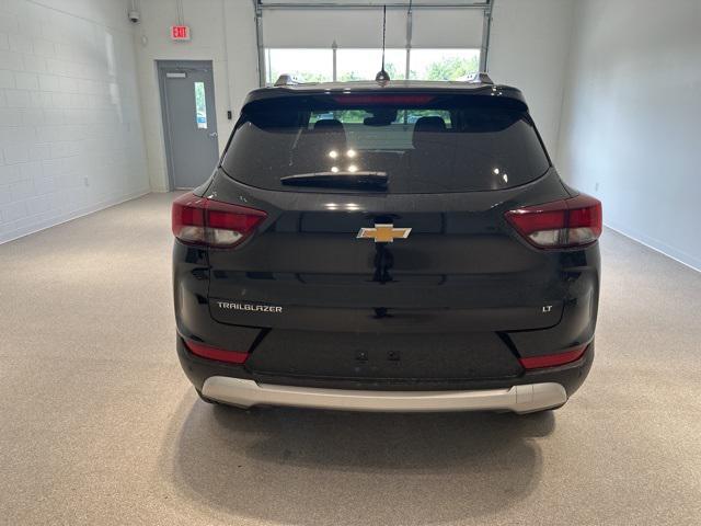 new 2026 Chevrolet TrailBlazer car, priced at $26,995