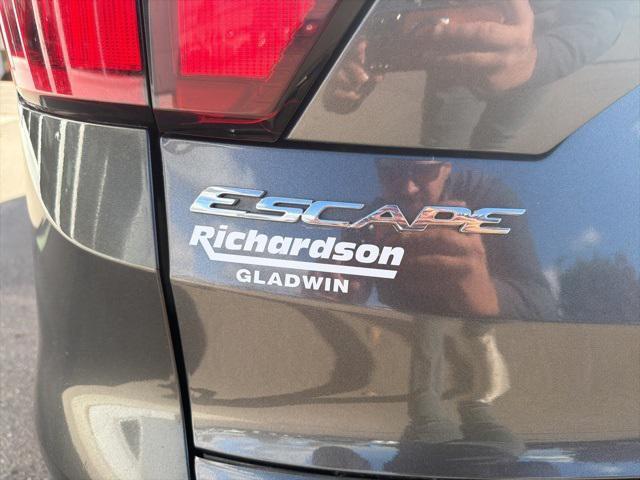 used 2019 Ford Escape car, priced at $10,725