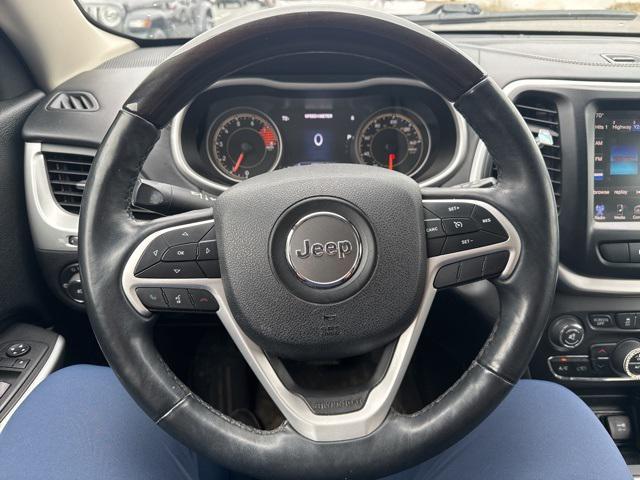 used 2018 Jeep Cherokee car, priced at $12,998