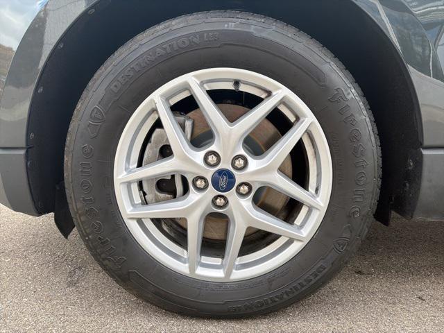 used 2021 Ford Edge car, priced at $17,495