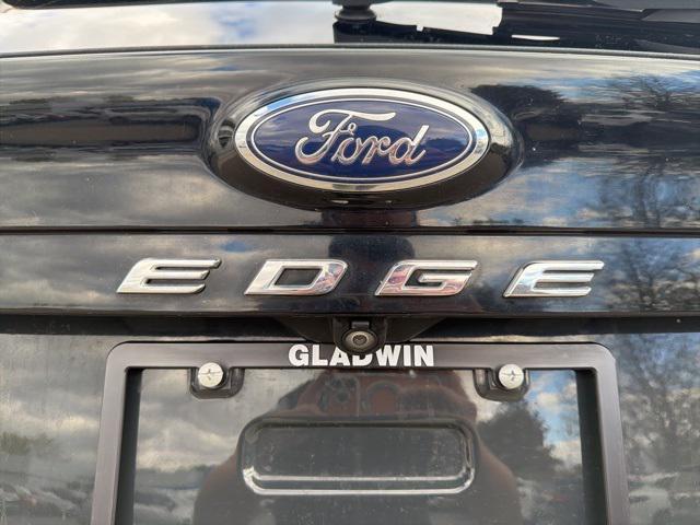 used 2021 Ford Edge car, priced at $17,495