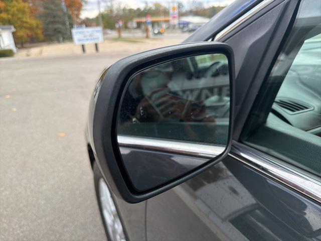 used 2021 Ford Edge car, priced at $17,495