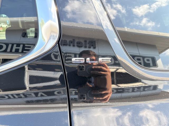 used 2022 GMC Acadia car, priced at $20,498