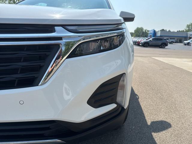 used 2022 Chevrolet Equinox car, priced at $17,595