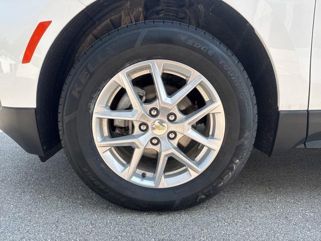 used 2022 Chevrolet Equinox car, priced at $17,595