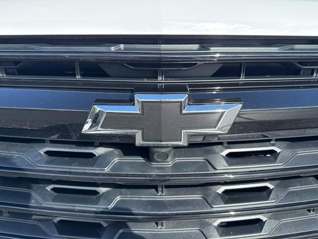 new 2026 Chevrolet Traverse car, priced at $42,802