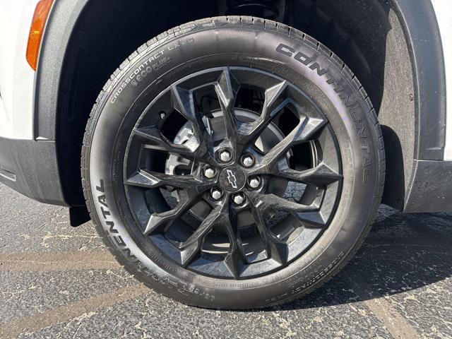 new 2026 Chevrolet Traverse car, priced at $42,802