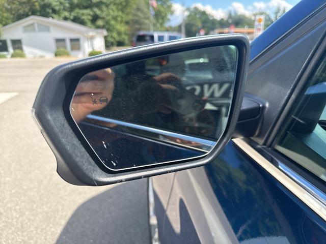 used 2020 Chevrolet Equinox car, priced at $15,997