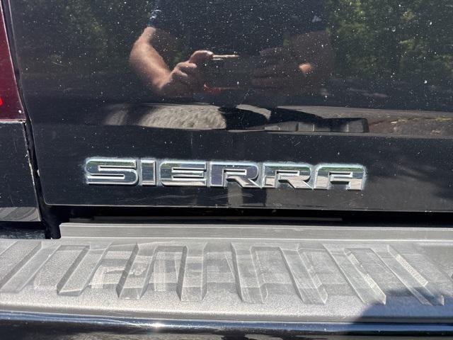 used 2018 GMC Sierra 1500 car, priced at $22,595