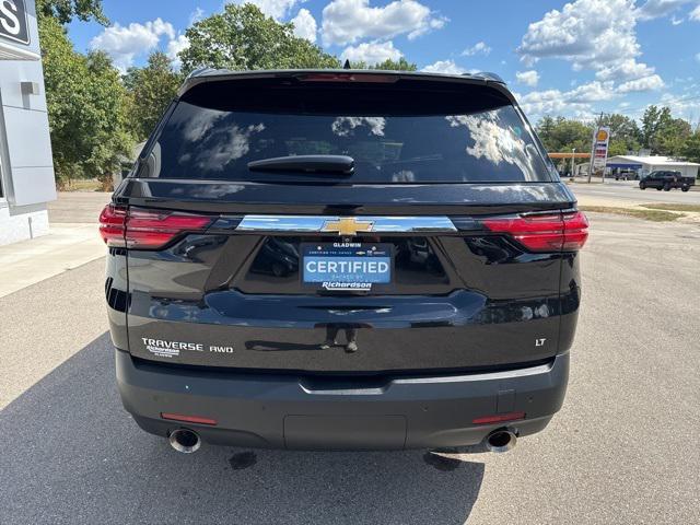 used 2022 Chevrolet Traverse car, priced at $30,197