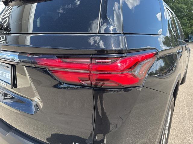 used 2022 Chevrolet Traverse car, priced at $30,197