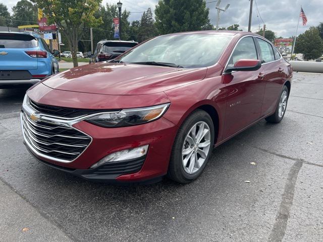 new 2025 Chevrolet Malibu car, priced at $28,216