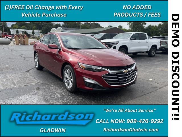 new 2025 Chevrolet Malibu car, priced at $28,216