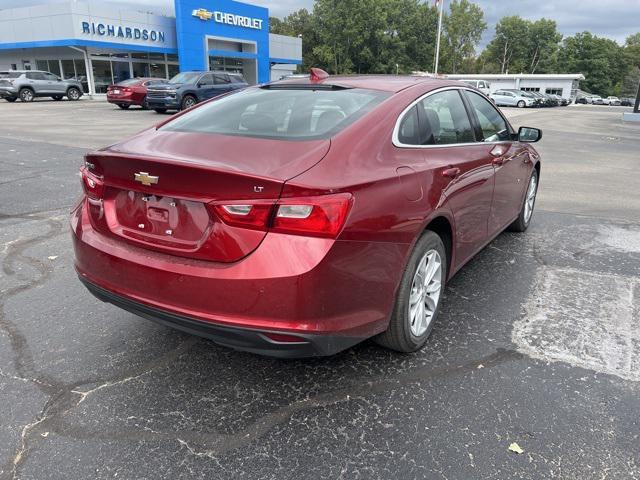 new 2025 Chevrolet Malibu car, priced at $28,216