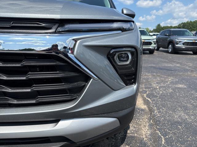 new 2026 Chevrolet TrailBlazer car, priced at $27,008