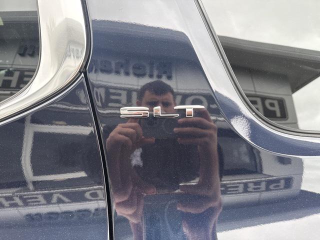 used 2022 GMC Acadia car, priced at $27,695